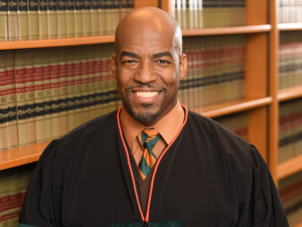 judge farmer